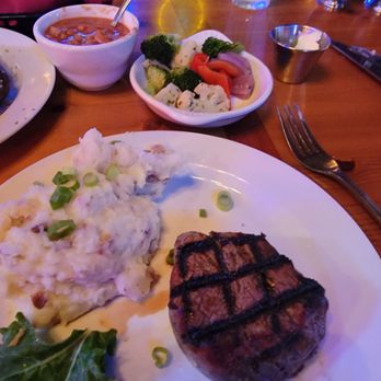 Cattlemens - 6 oz Filet Migon - Steakhouses Near Me - Selma, California Cattlemens - 6 oz Filet Migon - Steakhouses Near Me - Selma, California