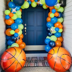 B Dazed - Full Balloon Arch