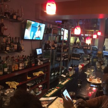 Nisi - Bar area - Breakfast & Brunch Near Me - New York, New York Nisi - Bar area - Breakfast & Brunch Near Me - New York, New York