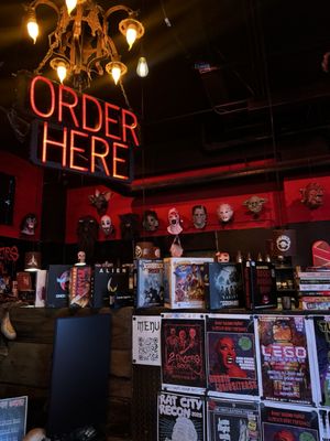 2 Fingers Social by null