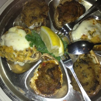 Maple Tree Inn - Oysters 2x2x2 - Southern Near Me - Homewood, Illinois Maple Tree Inn - Oysters 2x2x2 - Southern Near Me - Homewood, Illinois