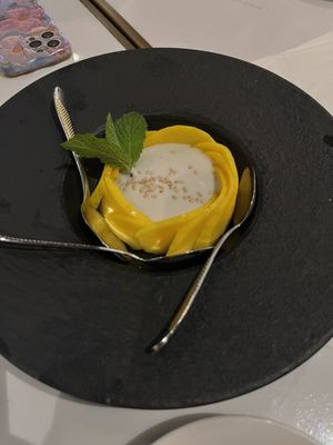 Charm Thai Bistro by null
