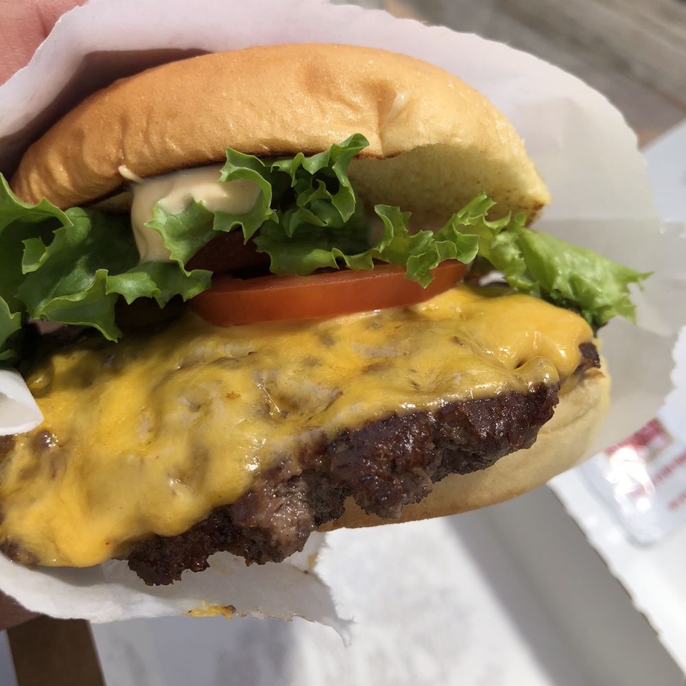 Shake Shack Long Beach - Shack ShackBurger - Burgers Near Me - Long Beach, California Shake Shack Long Beach - Shack ShackBurger - Burgers Near Me - Long Beach, California