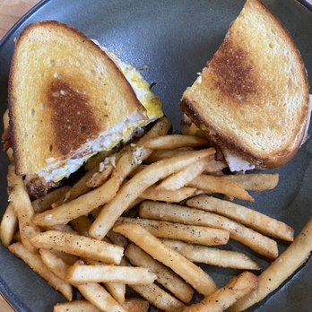 Griddle 145 - Breakfast & Brunch Near Me - Whitehall, Pennsylvania