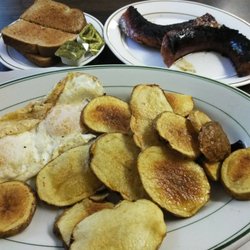 Donna's Cafe - Eggs up, Home Fries, Sausage and toast.