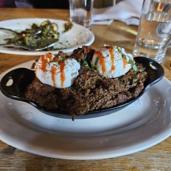 Archer & Goat - Lamb hash with poached eggs. Yeah. No. - New American Near Me - New York, New York