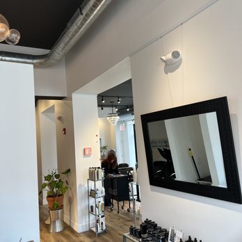 Lather Hair Studio - Salon interior - Hair Salons Near Me - Philadelphia, Pennsylvania Lather Hair Studio - Salon interior - Hair Salons Near Me - Philadelphia, Pennsylvania