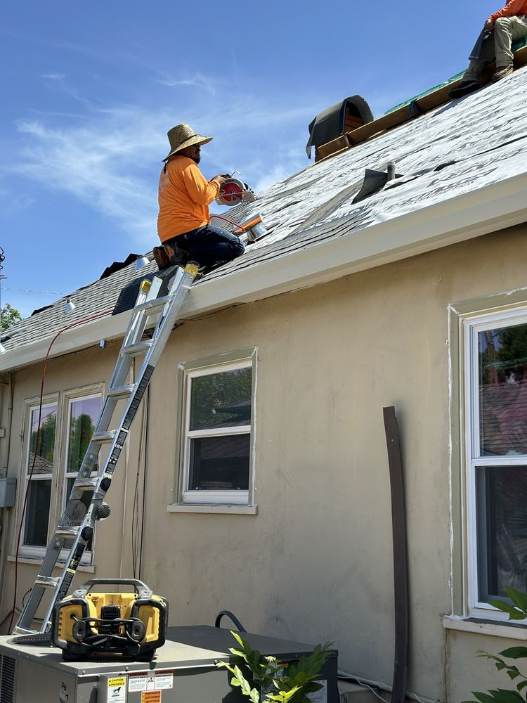 Slide of Smith Roofing