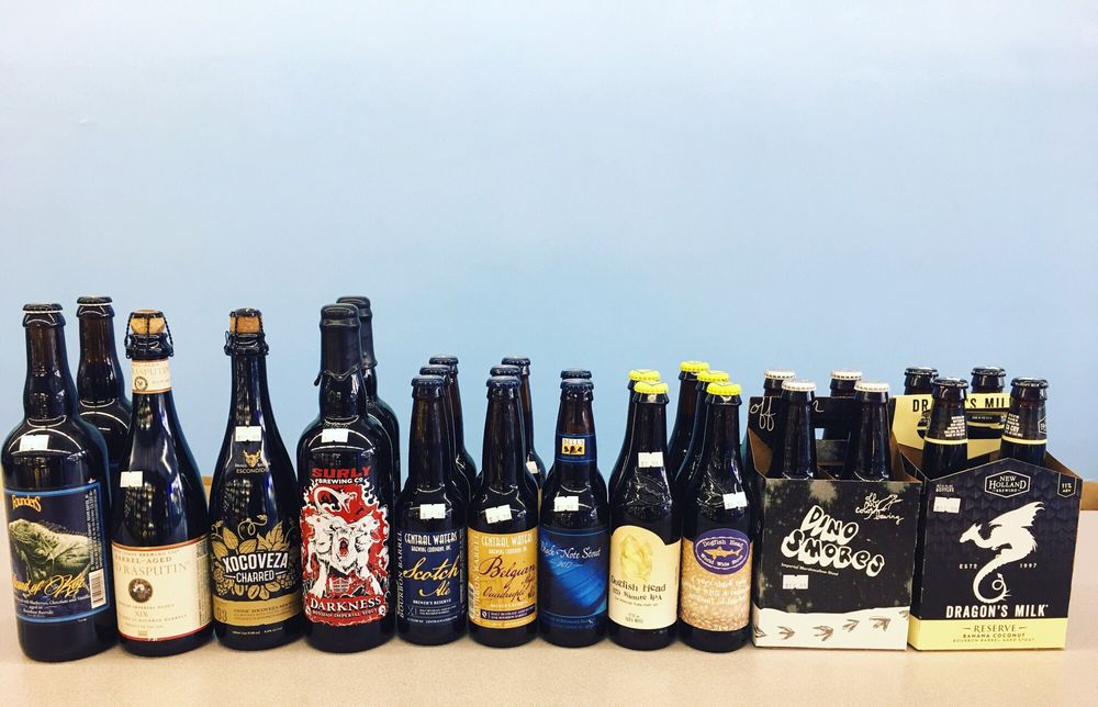 LEO’S LIQUORS MAYFAIR Updated October 2024 14 Photos & 13 Reviews 4471 W Lawrence Ave