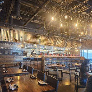 JINYA Ramen Bar - Central Phoenix - Ambiance - Ramen Near Me - Phoenix, Arizona JINYA Ramen Bar - Central Phoenix - Ambiance - Ramen Near Me - Phoenix, Arizona