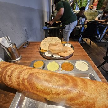 Saravanaa Bhavan - Indian Near Me - Frankfurt, HE Saravanaa Bhavan - Indian Near Me - Frankfurt, HE