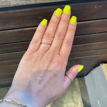 Varnish Lab - Nail Salons Near Me - Playa Vista, California