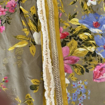Bergner Professional Dry Cleaners - The trim should be lying flat - Dry Cleaning Near Me - Sechelt, British Columbia Bergner Professional Dry Cleaners - The trim should be lying flat - Dry Cleaning Near Me - Sechelt, British Columbia