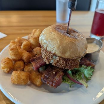 Phoebe's Diner - -Crab Cake Club- No tomatoes - American Near Me - Austin, Texas Phoebe's Diner - -Crab Cake Club- No tomatoes - American Near Me - Austin, Texas