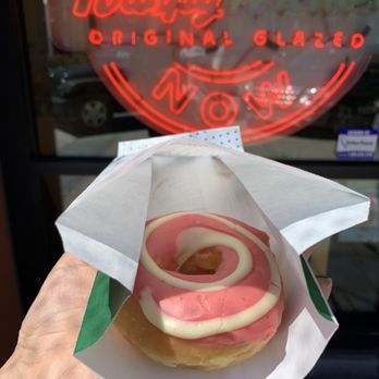 Krispy Kreme - Strawberry lemonade - Donuts Near Me - Fremont, California Krispy Kreme - Strawberry lemonade - Donuts Near Me - Fremont, California