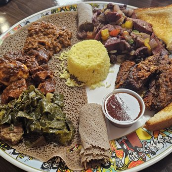 Smoke'N Ash BBQ - Tex-Ethiopian platter for 2 - Barbeque Near Me - Arlington, Texas Smoke'N Ash BBQ - Tex-Ethiopian platter for 2 - Barbeque Near Me - Arlington, Texas