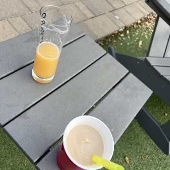 Frontyard Brewing - Brewccino and beer - Breweries Near Me - Spicewood, Texas