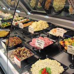 Russ’s Market - Lincoln - Delicatessen