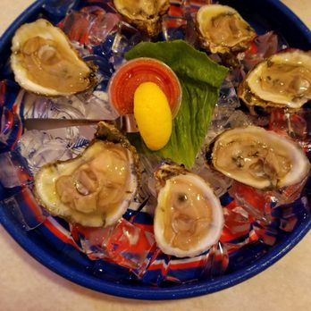 The Mad Crabber - Seafood Near Me - Avon, North Carolina The Mad Crabber - Seafood Near Me - Avon, North Carolina