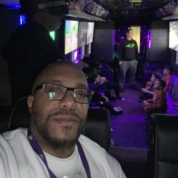 Mobile Extreme Gaming - Game Truck Rental Near Me
