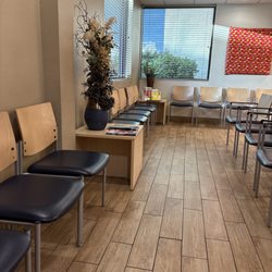 Gastroenterology Consultants - Waiting room.