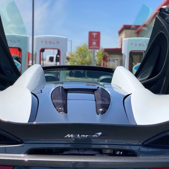Dream Exotics Las Vegas Car Rentals - Car Rental Near Me - Las Vegas, Nevada