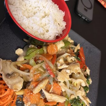 Dragon Sushi Bar - Basil chicken - Sushi Bars Near Me - Buena Vista, Colorado Dragon Sushi Bar - Basil chicken - Sushi Bars Near Me - Buena Vista, Colorado
