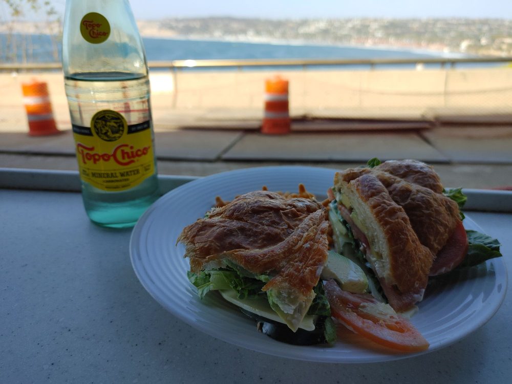 GOLDFISH POINT CAFE - Updated January 2025 - 196 Photos & 288 Reviews