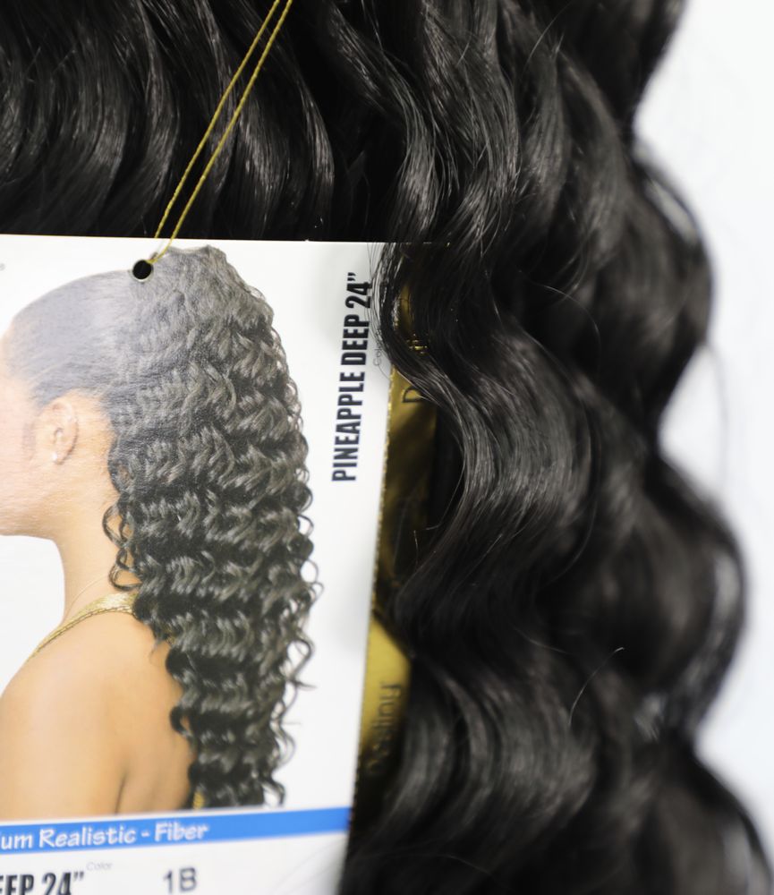 DESHAE’S BEAUTY SUPPLY Updated July 2024 35 Photos 120 Liberty St