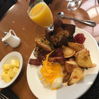 Marlow's Tavern - Breakfast buffet. - Burgers Near Me - Tucker, Georgia Marlow's Tavern - Breakfast buffet. - Burgers Near Me - Tucker, Georgia