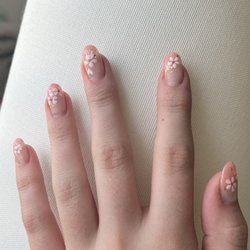 M-ve Nails