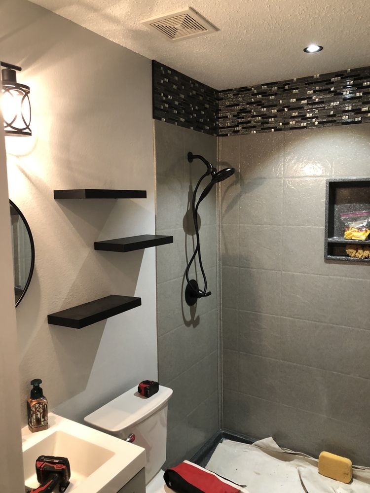 Slide of Hendry The Handyman & Contracting