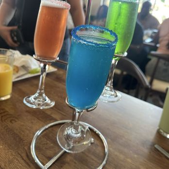 Madres Brunch - Mimosas Flight! - Breakfast & Brunch Near Me - Corona, California Madres Brunch - Mimosas Flight! - Breakfast & Brunch Near Me - Corona, California