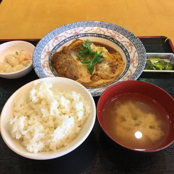 Wateishoku Kaneda - Pork Katsu Don with Miso soup and white rice. Miso soup was actually really good. - Japanese Near Me - Edgewater, New Jersey Wateishoku Kaneda - Pork Katsu Don with Miso soup and white rice. Miso soup was actually really good. - Japanese Near Me - Edgewater, New Jersey