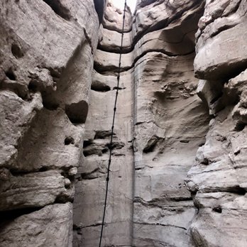 Painted Canyon - Rope Canyon - 1 rope set to repel - Hiking Near Me - Mecca, California