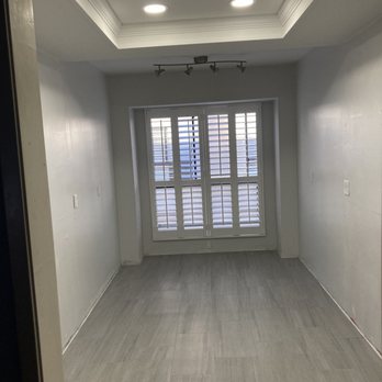 Affordable Floor Installation - Kitchen tile installation - Flooring Near Me - Canoga Park, California Affordable Floor Installation - Kitchen tile installation - Flooring Near Me - Canoga Park, California