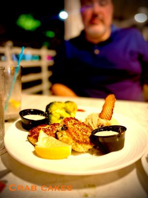 Guppy's On the Beach by null