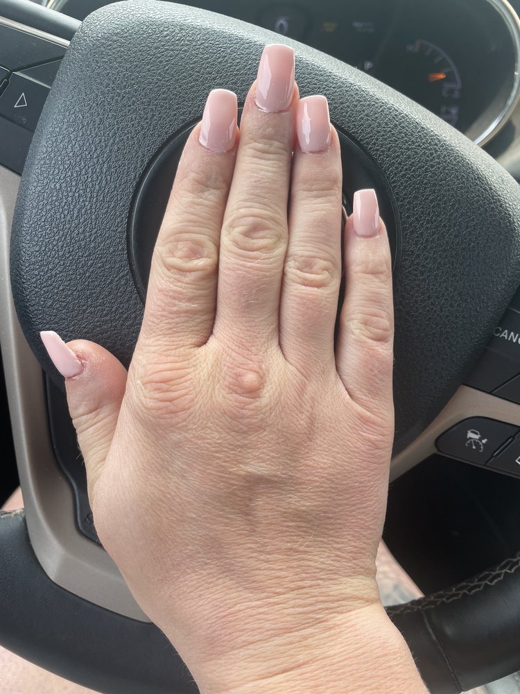 TINA NAILS Updated August 2024 17 Photos 3720 W Truman Blvd, Jefferson City, Missouri