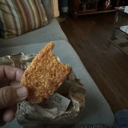 Hard like rock hash browns and cold food Hard like rock hash browns and cold food