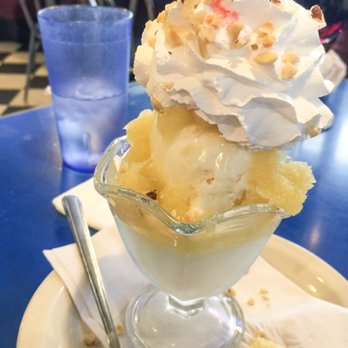 Bert's Diner - Pineapple sundae - Diners Near Me - Elk Grove, California Bert's Diner - Pineapple sundae - Diners Near Me - Elk Grove, California