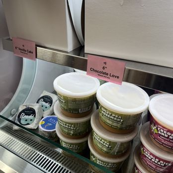 Sticky Fingers Bakery - a variety of ice creams - Bakeries Near Me - Washington, DC, District of Columbia Sticky Fingers Bakery - a variety of ice creams - Bakeries Near Me - Washington, DC, District of Columbia