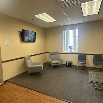 Simonmed Imaging - Waiting area - Ultrasound Imaging Centers Near Me - Henderson, Nevada Simonmed Imaging - Waiting area - Ultrasound Imaging Centers Near Me - Henderson, Nevada