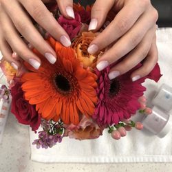Blossom Nails & Spa - Organic Dipping manicure ombré