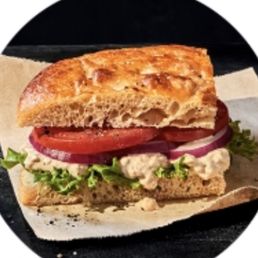 This is what the picture of a half sandwich looks like from the Panera Bread app. This is what the picture of a half sandwich looks like from the Panera Bread app.