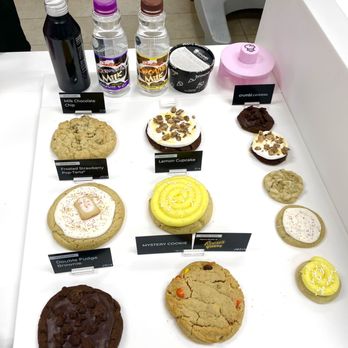 Crumbl - Lawndale - Cookie flavors - Bakeries Near Me - Greensboro, North Carolina Crumbl - Lawndale - Cookie flavors - Bakeries Near Me - Greensboro, North Carolina