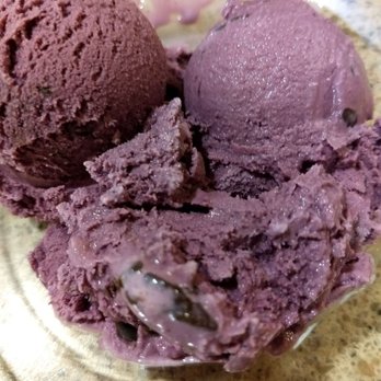 Graeter's Ice Cream - Black Raspberry Chocolate Chip Ice Cream.... yummo! - Ice Cream & Frozen Yogurt Near Me - West Chester Township, Ohio Graeter's Ice Cream - Black Raspberry Chocolate Chip Ice Cream.... yummo! - Ice Cream & Frozen Yogurt Near Me - West Chester Township, Ohio