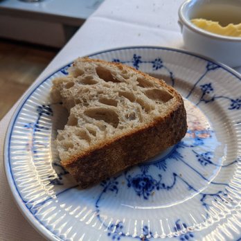Restaurant Møntergade - Sourdough bread - Scandinavian Near Me - Copenhagen