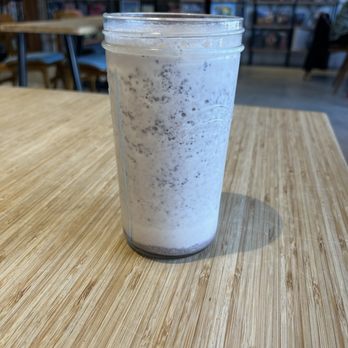 Game N Grounds - Mint chocolate shake - Coffee & Tea Near Me - Los Angeles, California