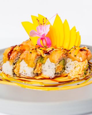 SLATE Steak, Sushi and Cocktails by null