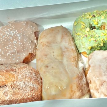 Little Vessels Donuts - Flight (L-R): Cinnamon Sugar, Guava & Cream Cheese Maple Bar, Pistachio, Classic Vanilla Glaze - Donuts Near Me - Honolulu, Hawaii Little Vessels Donuts - Flight (L-R): Cinnamon Sugar, Guava & Cream Cheese Maple Bar, Pistachio, Classic Vanilla Glaze - Donuts Near Me - Honolulu, Hawaii